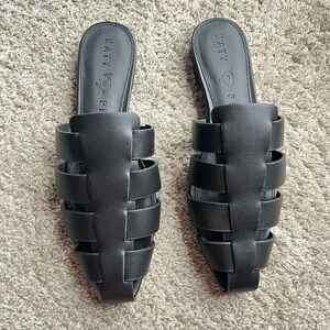 New without tags . Katy Perry Collections Black Women's Slide Sandals. Size 8.5